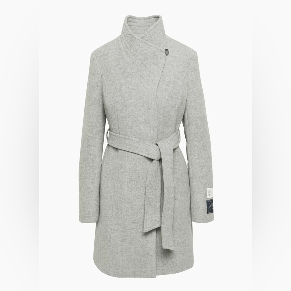 Aritzia Babaton Gray Connor Coat